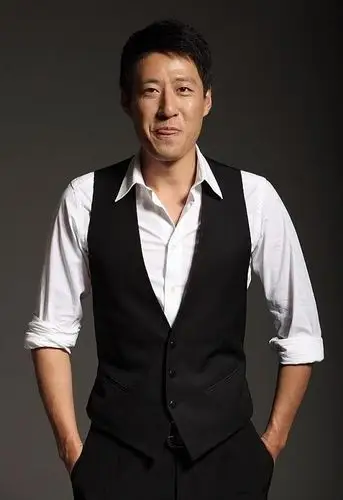 内地男星于震,笑起来真好看,让人看了倍感温暖!_高清图集_新浪网