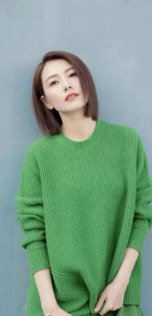 气质短发女神高圆圆