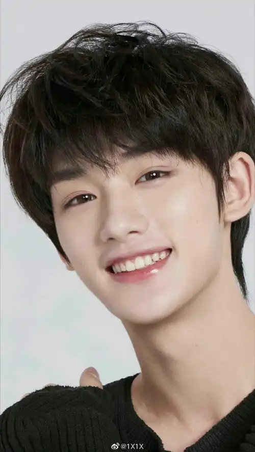 明星笑容能有多治愈#又是被丁程鑫的笑容治愈的一天笑容又甜又可爱