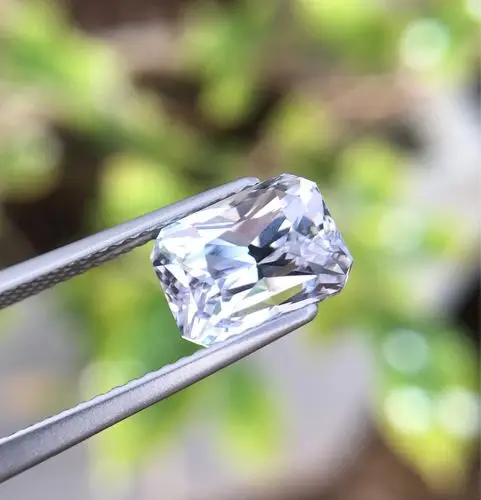 0 标签:无色蓝宝石,白色蓝宝石,冰糖白蓝宝,亮白色