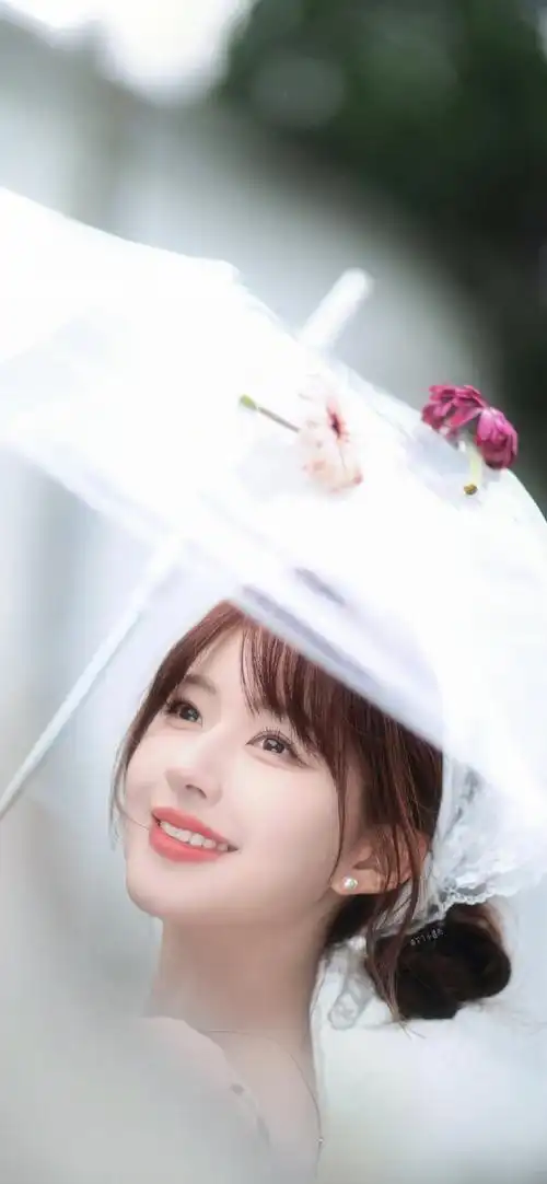 赵露思超话    森系少女  自修头像·壁纸    #赵露思森系少女