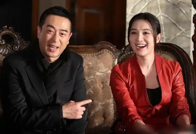 宋佳节目中吐槽张嘉译走红毯太随意