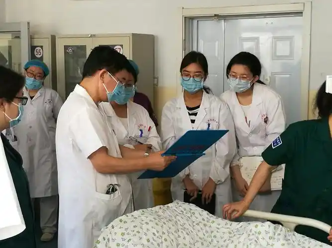 神经内科脑血管病重症患者主任教学查房