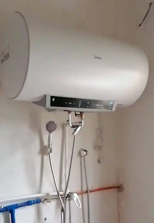 原创电热水器为什么不香了从盲目跟风到无人问津这6大缺点太明显