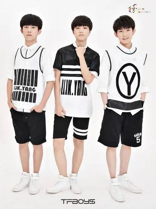 tfboys 三周年见面会宣传照