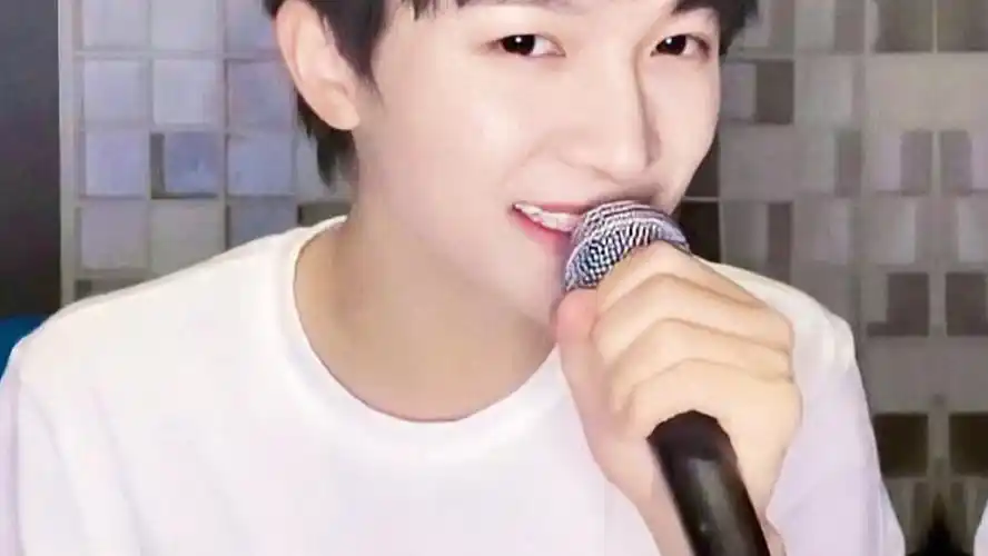 周深 你错过的照片集1_哔哩哔哩_bilibili