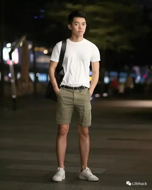 170身高穿出180即视感这位小哥哥挺时髦