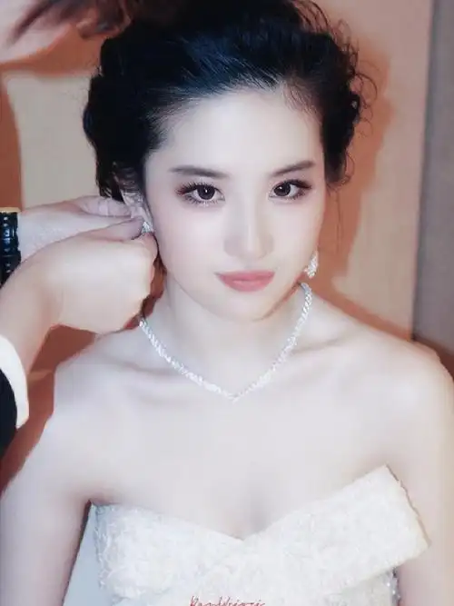 刘亦菲美貌气质都是顶尖的