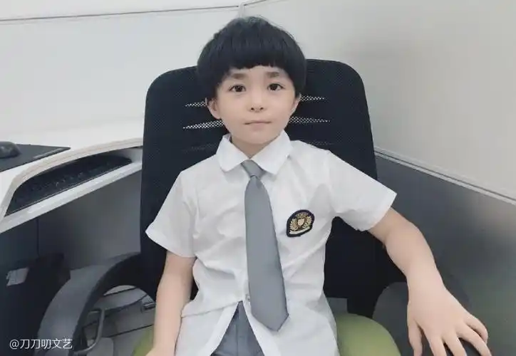 《以家人之名》到哪找了仨宝贝?开分8.6收视第一,小演员太加分