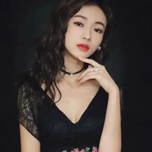 吴谨言聂远的恋情是真的吗吴谨言个人资料简介