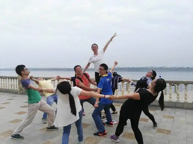 b11事业部英德团队拓展,记录难忘美好一起瞬间