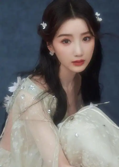 毛晓彤长发公主好温柔