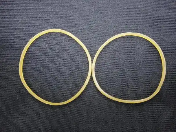 一根橡皮筋_一根橡皮筋扎丸子头慢动作