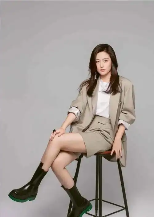 徐百慧不仅长相漂亮而且演技好为人低调不张扬40岁仍单身