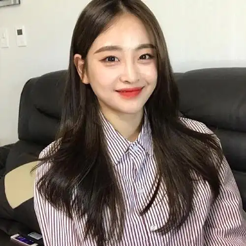 中长发无刘海发型气质妹子都在留