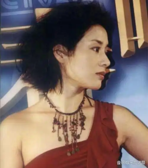 这些女士看起来很眼熟,他们现在都多大了?