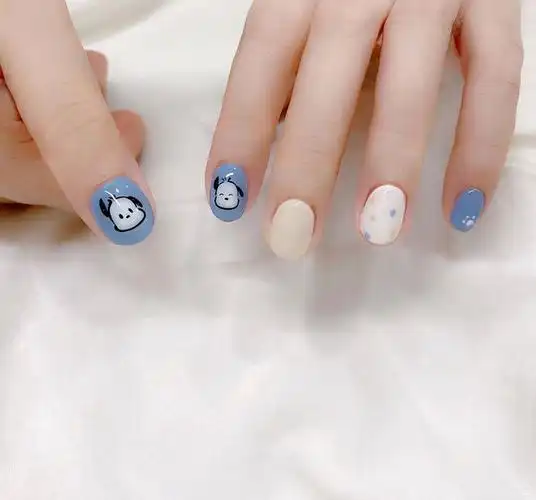 手绘短甲卡通动物可爱美甲图片