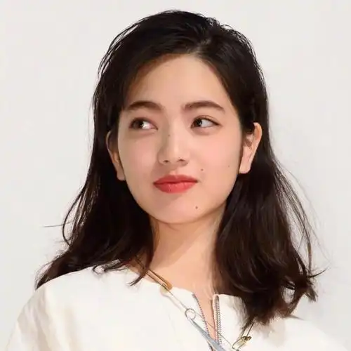 女生头像小松菜奈 - 堆糖,美图壁纸兴趣社区