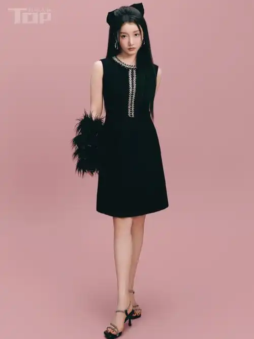 姜贞羽夏日元气大片##tops时尚人物