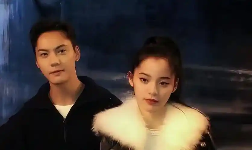 原创欧阳娜娜首次回应当初喊陈伟霆爸爸事件王珞丹说了也没用