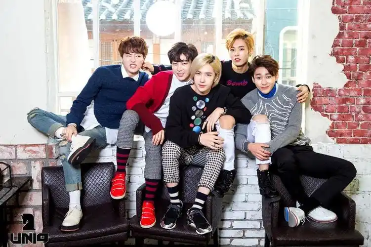 [uniq][新闻]150314 uniq官推更新 和uniq一起过白色情人节活动