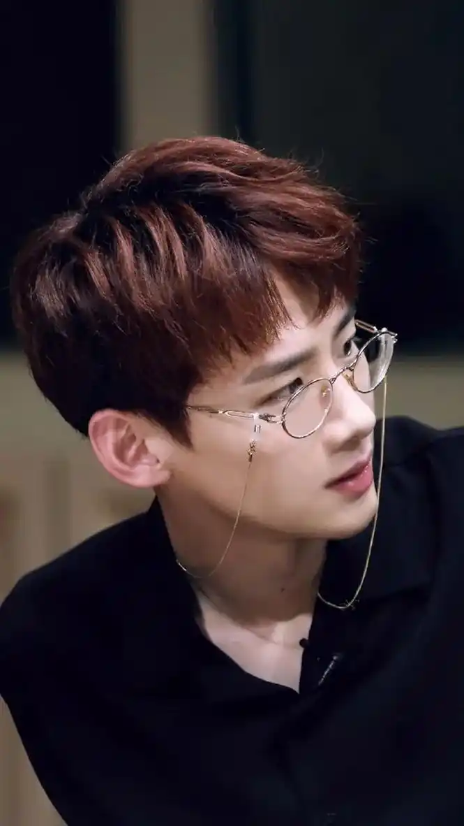 明星娱乐 白敬亭vs成毅vs李宏毅 - 抖音