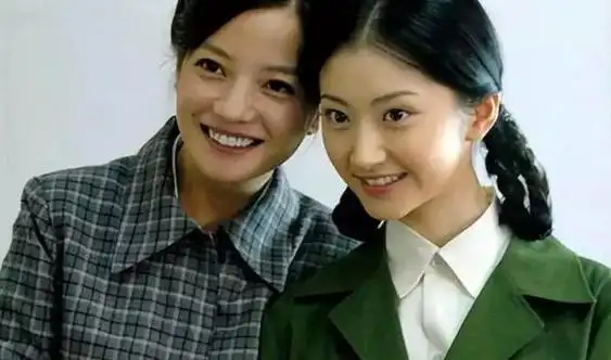 景甜到底算不算北影最美校花?看看她和刘亦菲的合照就能给你解答