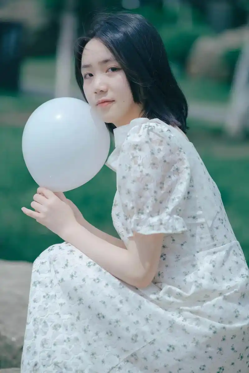 "你是我声色张扬下 欲盖弥彰的温柔"#夏天 #一张照片定格我 - 抖音