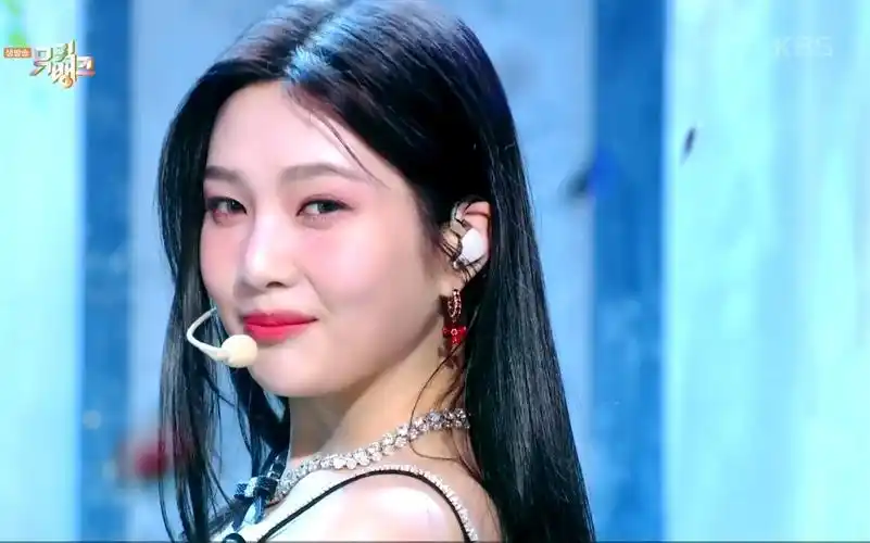 redvelvet《chill kill》舞台