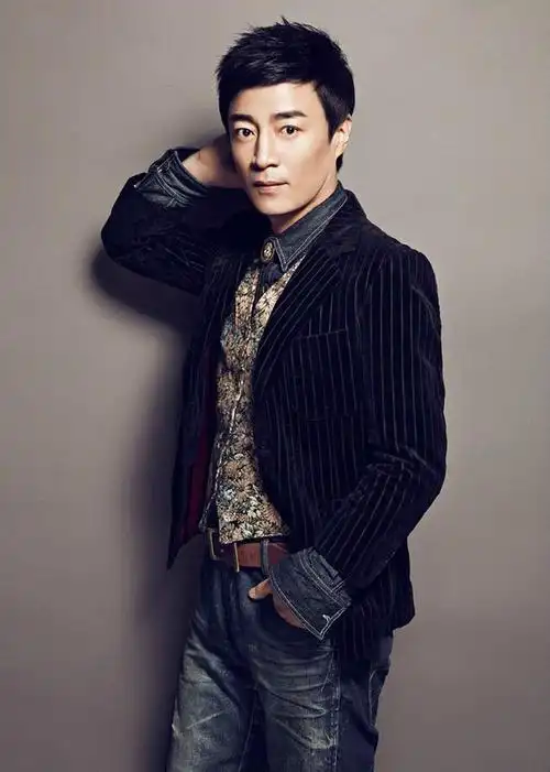 八仙全传之八仙度过海吕岩扮者何中华