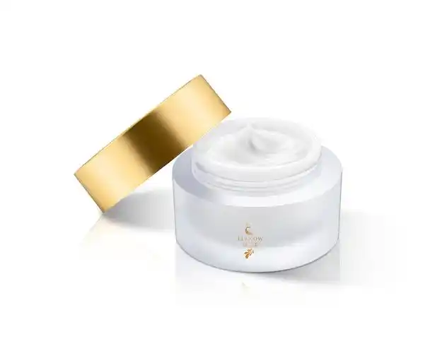 化妆品 护肤品拍摄 精修图 页面 水 乳液 精华霜 膏体