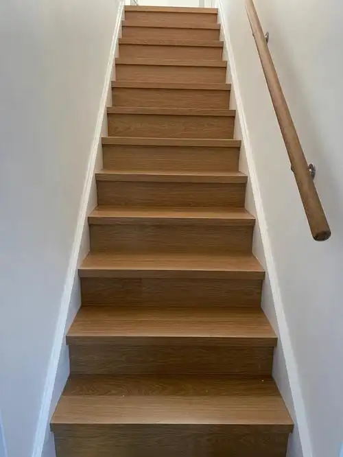 英国装修被问了很多次的木地板楼梯