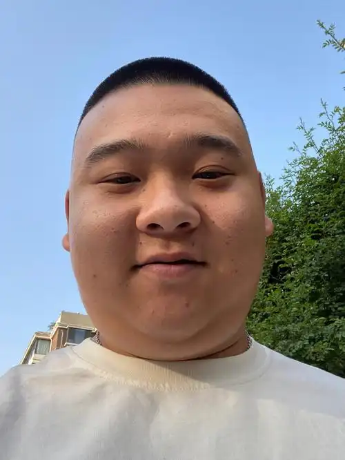 那些藏在我手机里男朋友的自拍#男朋友