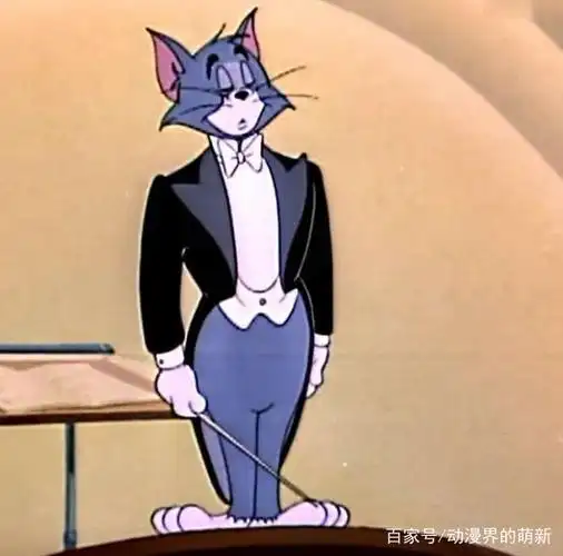 图三是汤姆,这小西装一穿,就能弹钢琴,话说这衣服哪里买的,我也想买.