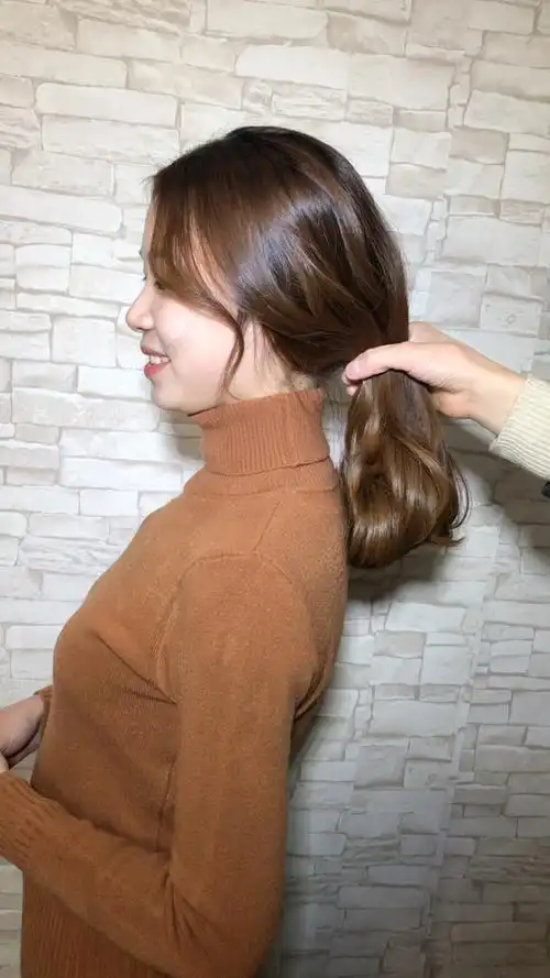 最显脸小的发型"93浅梨木色"你一定会喜欢显白款吧949400