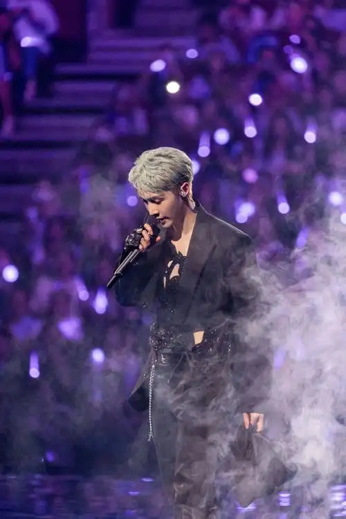 张艺兴南京演唱会2023座位图分布(门票抢票 看台内场 购票须知)_大河