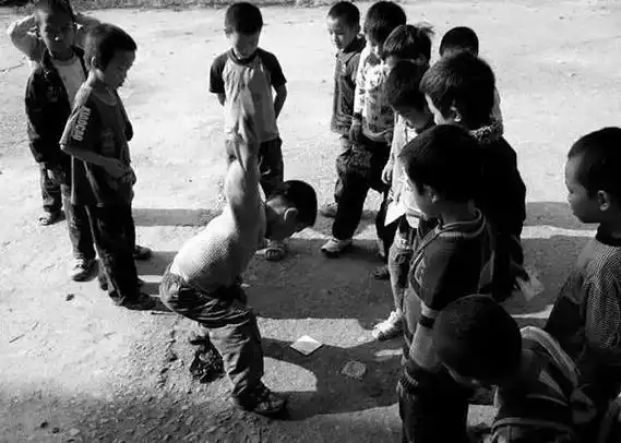 有一种回不去的童年,叫70年代(60,70,80必看)