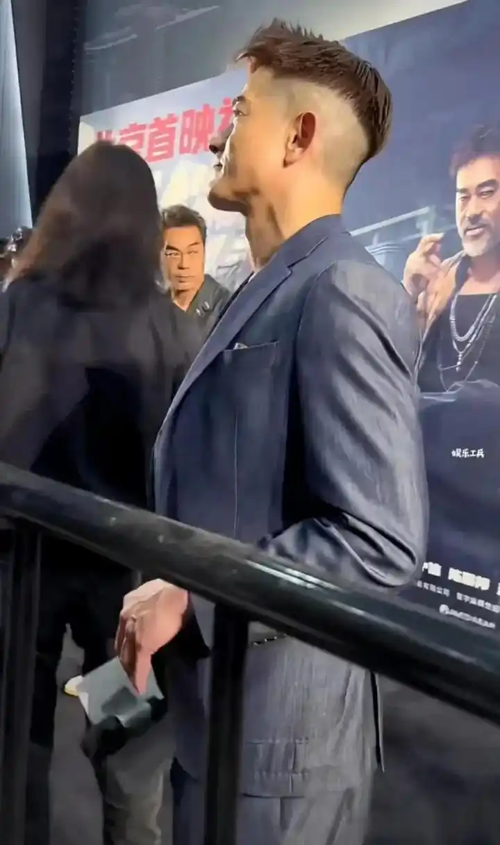 郭富城年轻的秘诀,应该是运动,运动可以让人变得充满活力.