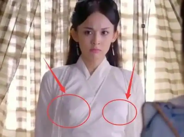 新疆美女娜扎:泳装秀,长腿玉足,完美女人|古力娜扎_网易订阅