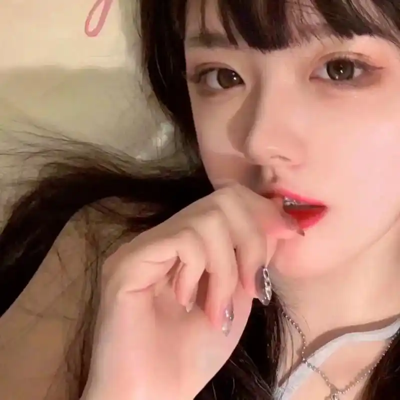 要自律,不做感情用事的小垃圾#头像 #高冷霸气 #御姐头像  - 抖音