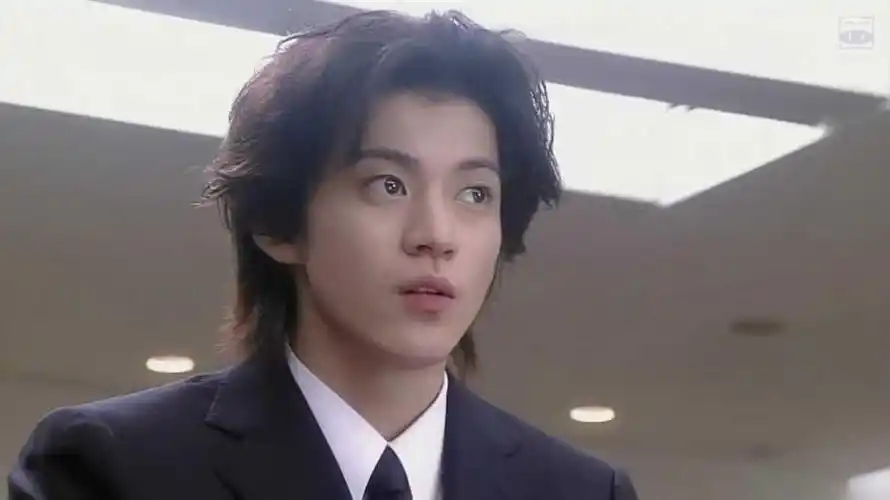 小栗旬年轻时真的好帅