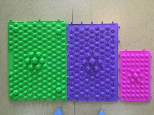 小冬笋指压板 跑男同款小冬笋趾压板按摩脚底按摩垫变态指压板 颜色