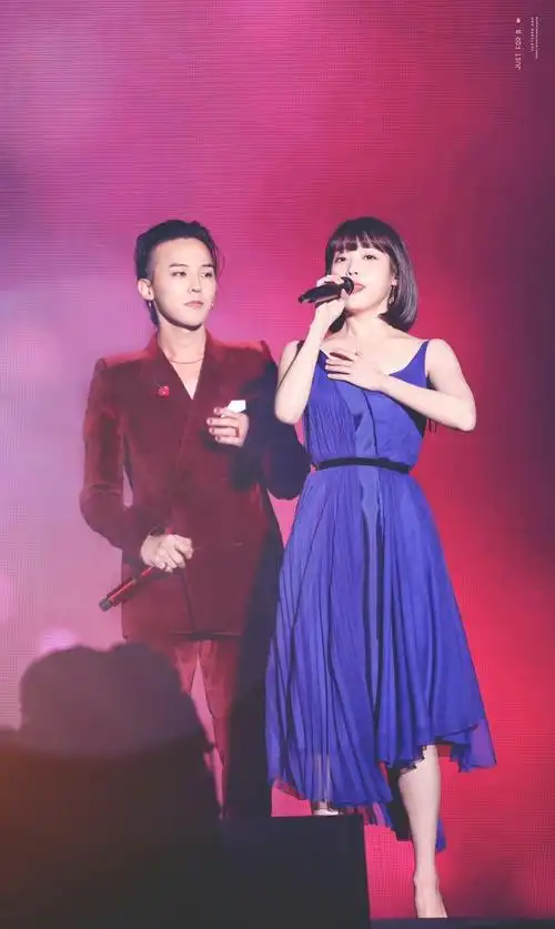 iu李知恩权志龙权志龙演唱会