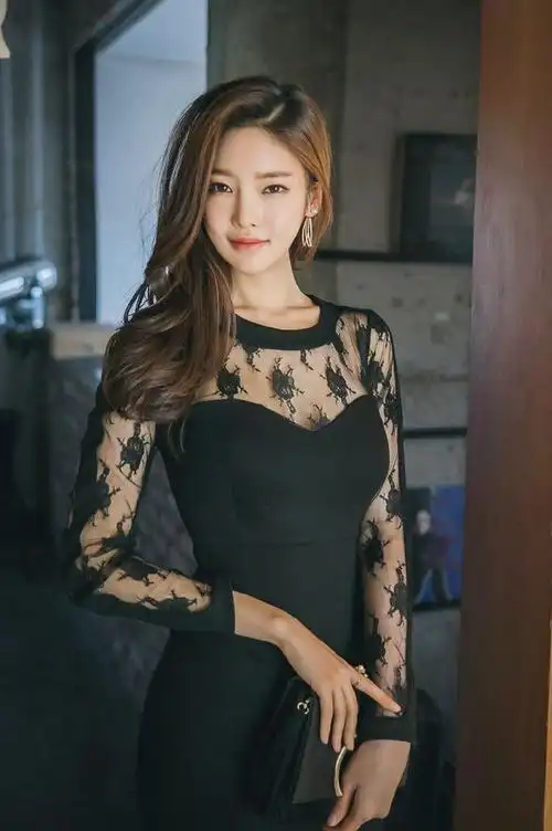 优雅温润的气质美女精致短裙显高贵大气成熟美韵无法阻挡