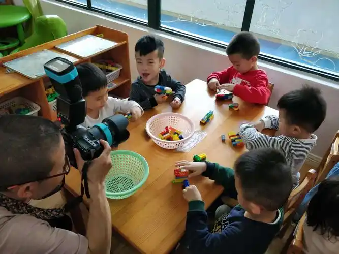 汇佳机器人基础班第二课:信号枪