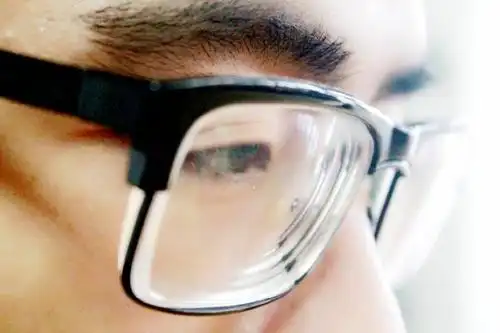 高度近视的人,不能做哪些事?别拿自己的眼睛开玩笑