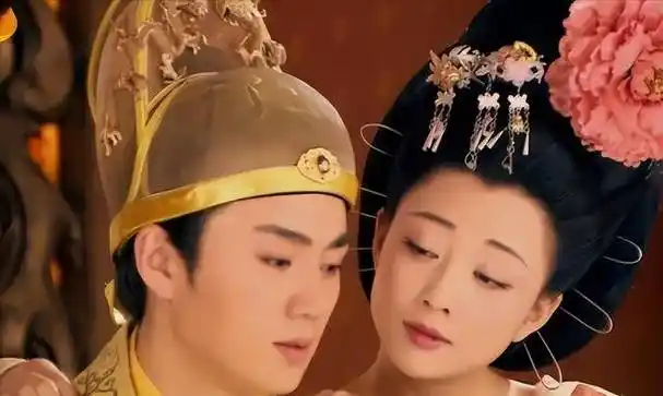 武则天跟李世民12年都没怀孕,为何刚嫁给李治就怀了?原因很简单