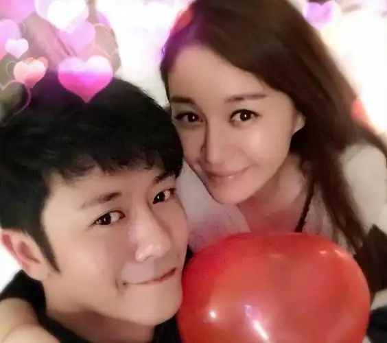 回顾林雨申:是星二代亦是实力派,出道多年不炒作,中年走红