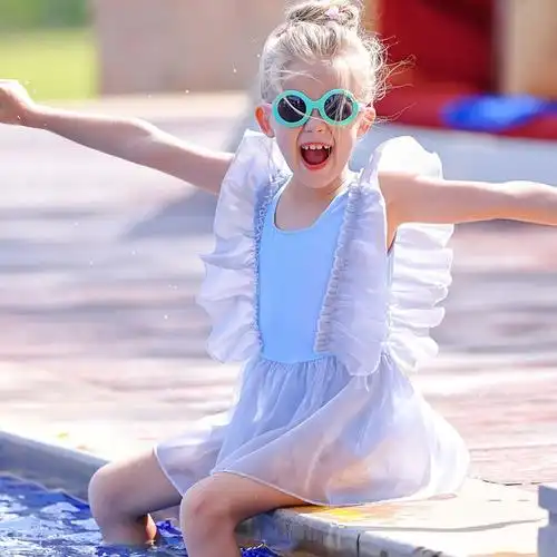 泳衣女款连体裙式荷叶边遮肚显瘦学生小女孩保守女孩游泳衣2024