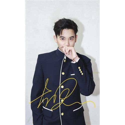 6寸   胡先煦     亲笔签名照片    47   号